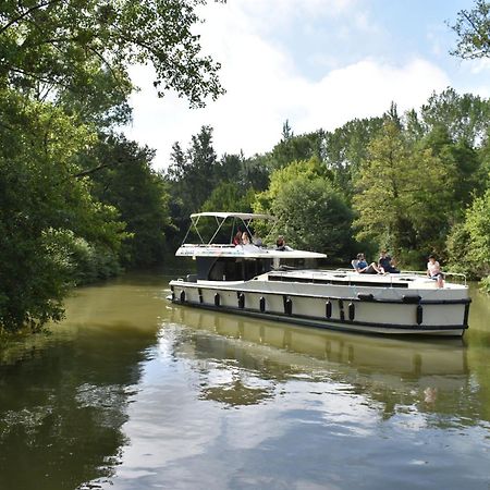 Hotel Restaurant Cote Garonne Le Balcon Des Dames - Tonneins Fauillet Marmande - Vue Panoramique Bord De Garonne Chambres Climatisees Εξωτερικό φωτογραφία