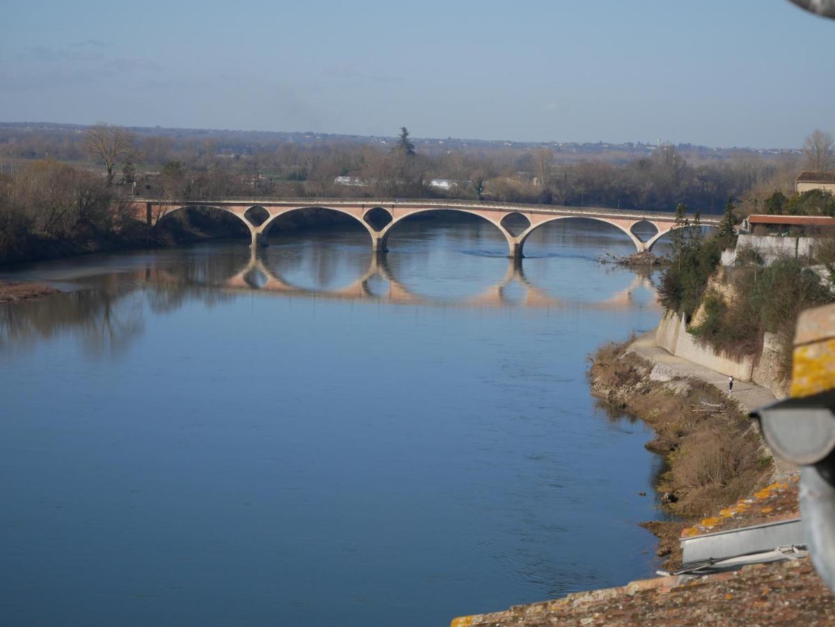 Hotel Restaurant Cote Garonne Le Balcon Des Dames - Tonneins Fauillet Marmande - Vue Panoramique Bord De Garonne Chambres Climatisees Εξωτερικό φωτογραφία